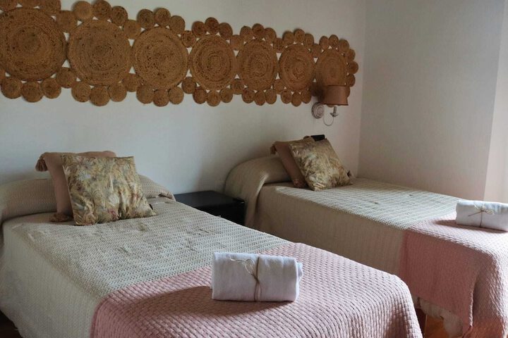 Room 12 of 68