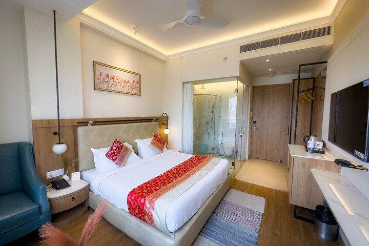 Room 57 of 100