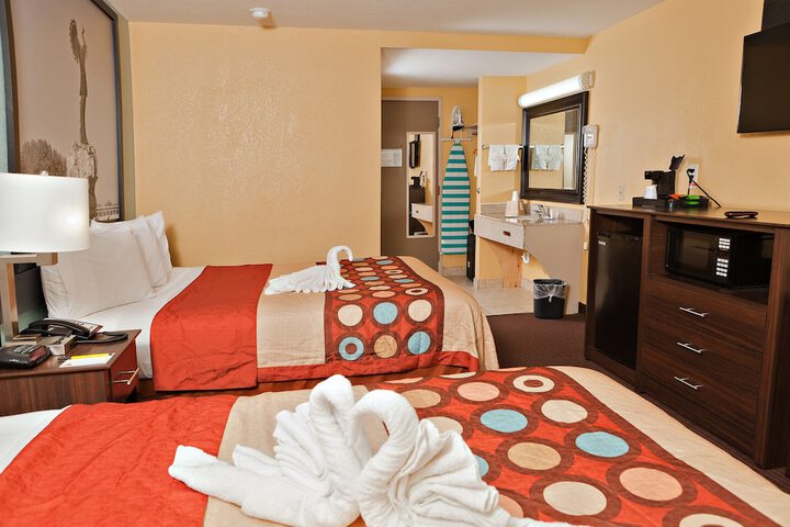 1 King Bed (28 of 45)