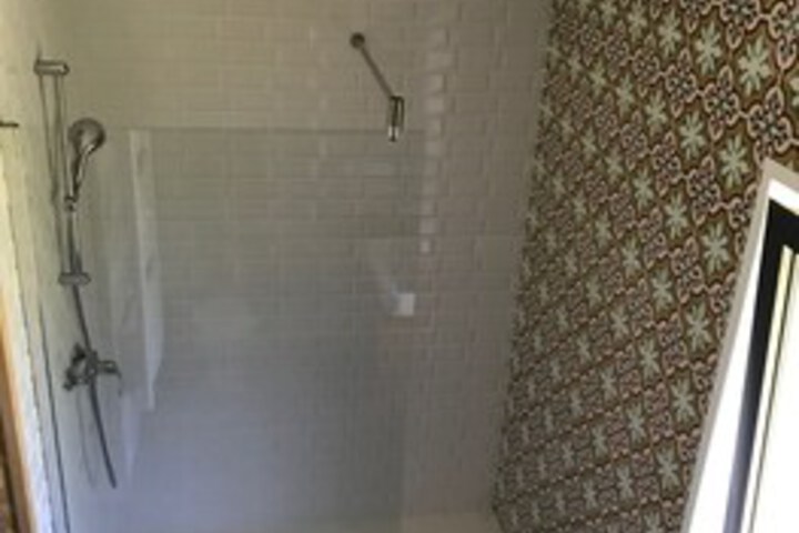 Room 8 of 36