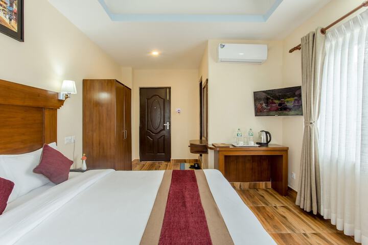 Room 9 of 51