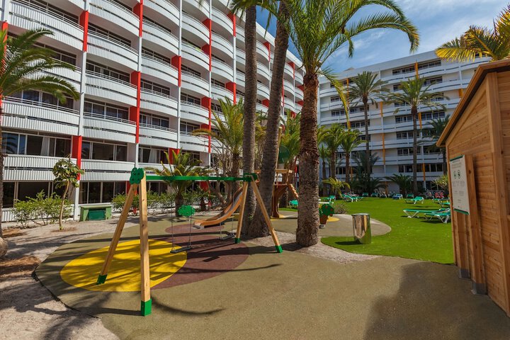 Children's play area - outdoor