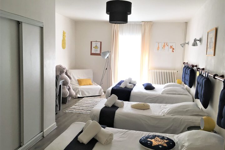Room 7 of 50