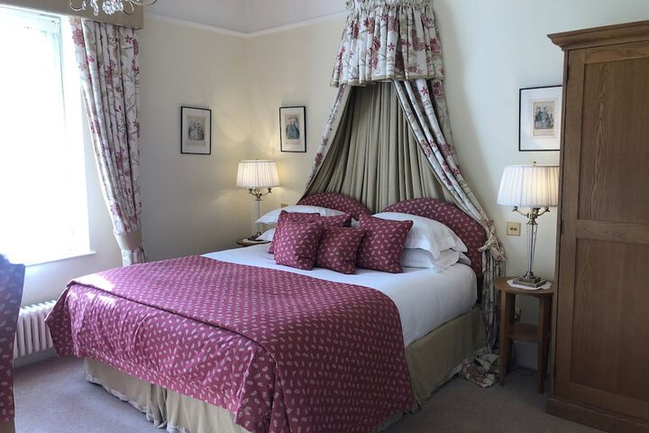 Room 20 of 53