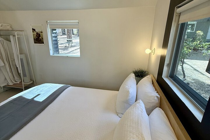 Room 78 of 193
