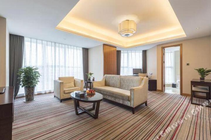 Century Essence Hotel