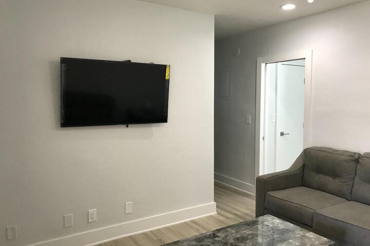 Room 33 of 50