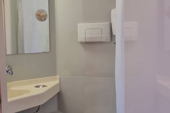 Room 18 of 41
