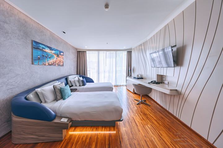 Room 36 of 148