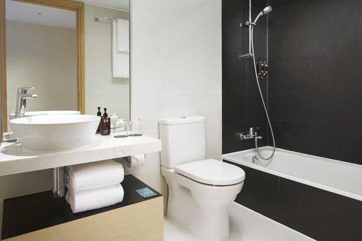 Room 5 of 21