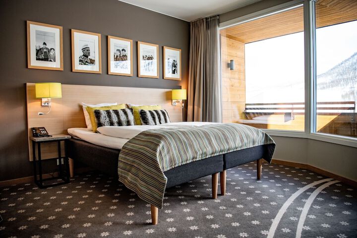 Room 4 of 43