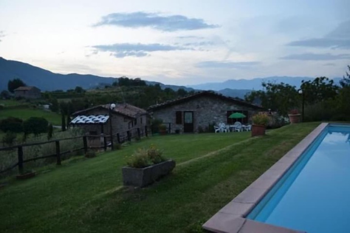 Hotel with Pool