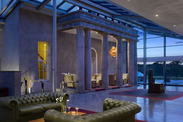 Guest Lobby