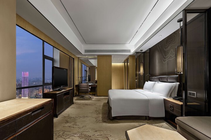 Room 29 of 97
