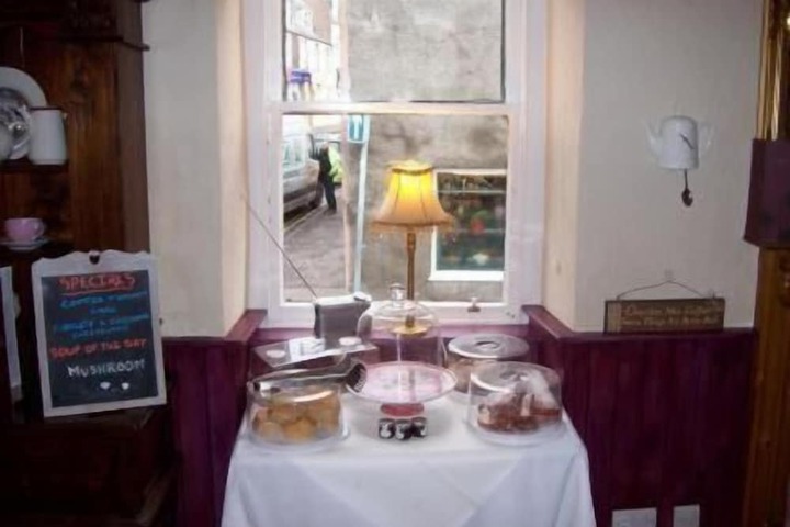 Dining Photos