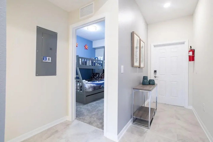 Room 2 of 22