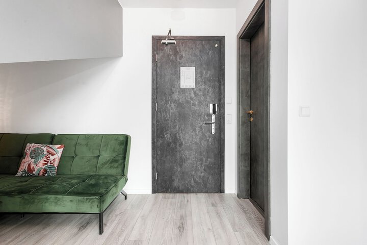 Room 76 of 123