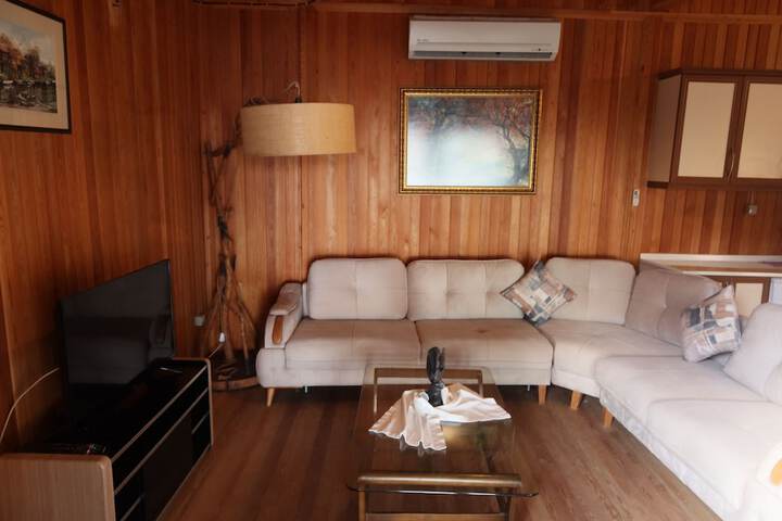 Room 34 of 72