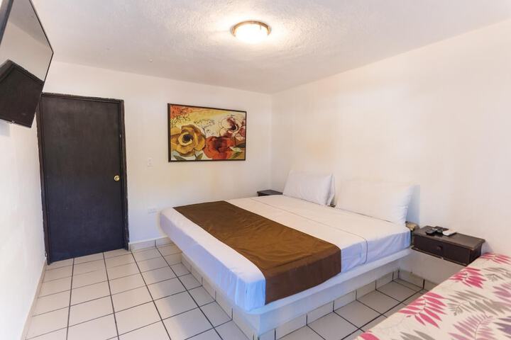 Room 14 of 49