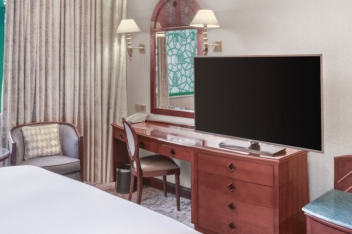 Room 15 of 139