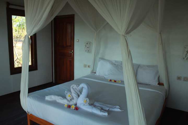 Room 5 of 78