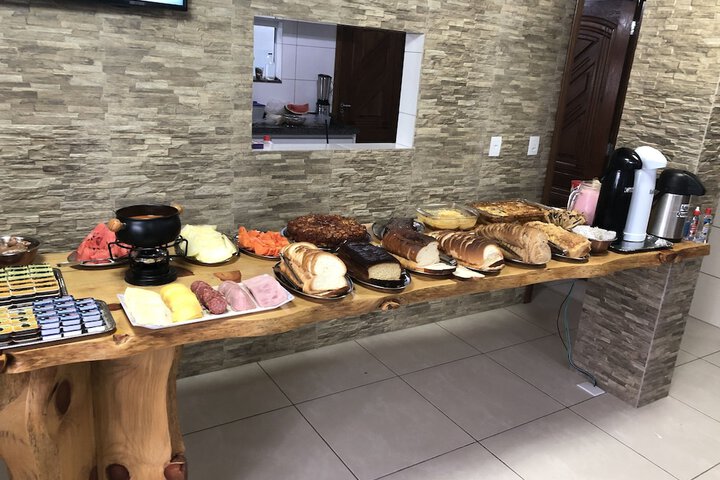 Dining 19 of 21