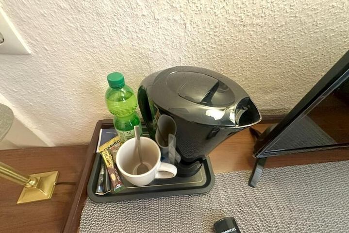 Breakfast/Coffee Service 40 of 66