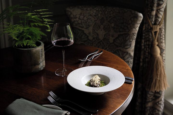 Dining 84 of 104
