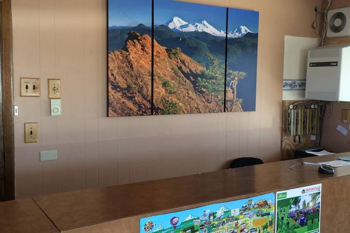 Hotel Interior 2 of 14