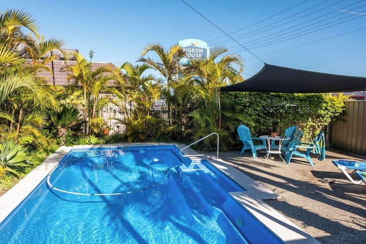 Pool Hotel