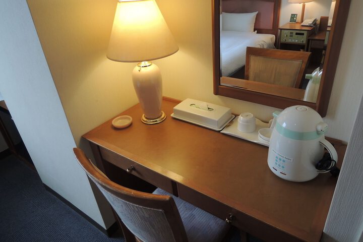Room 7 of 39