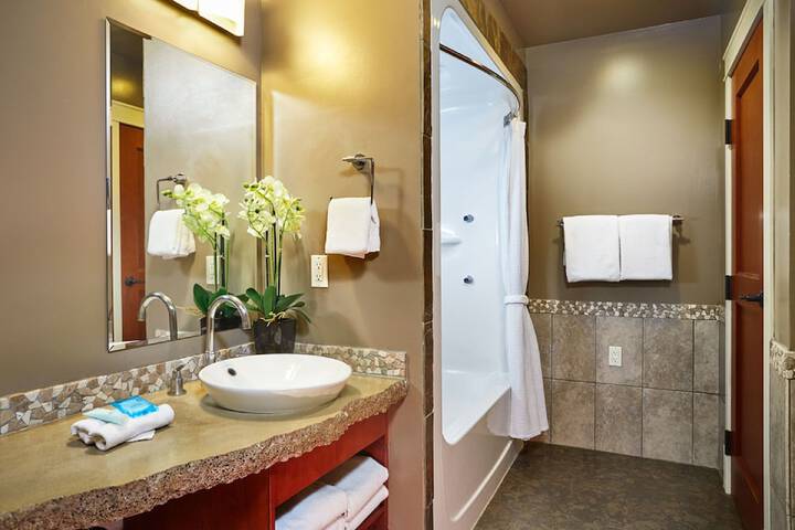 Bath Interior