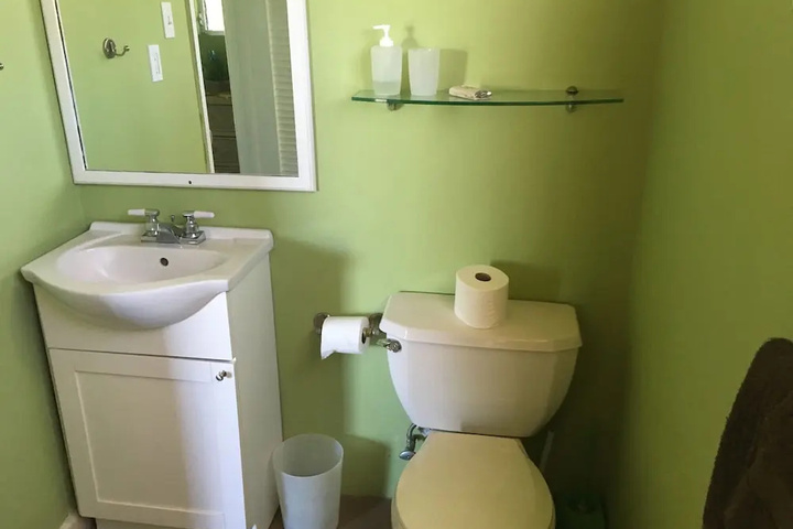 Room 7 of 20