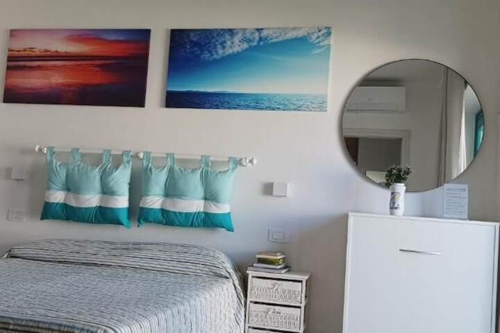 Room 10 of 53