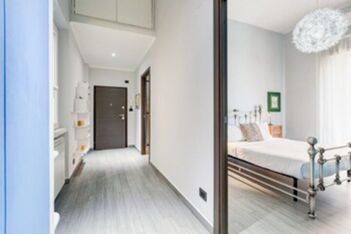 Room 6 of 29