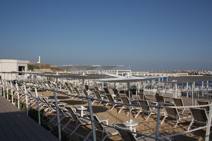 Beach 52 of 60