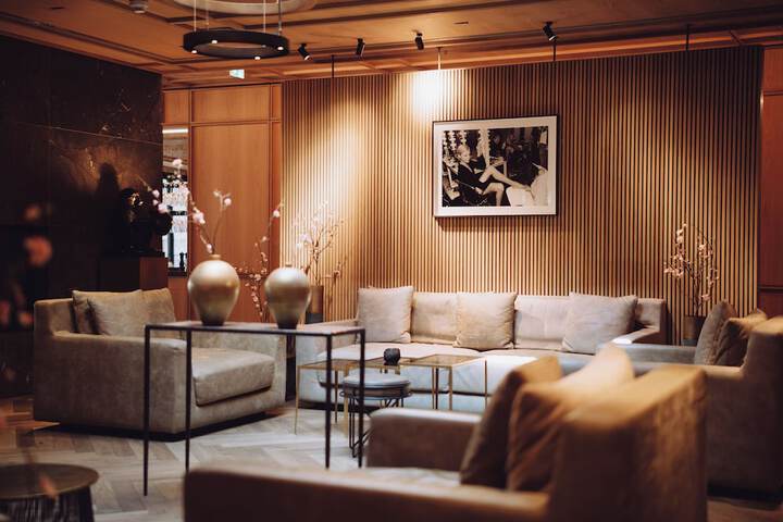 Lobby Photos