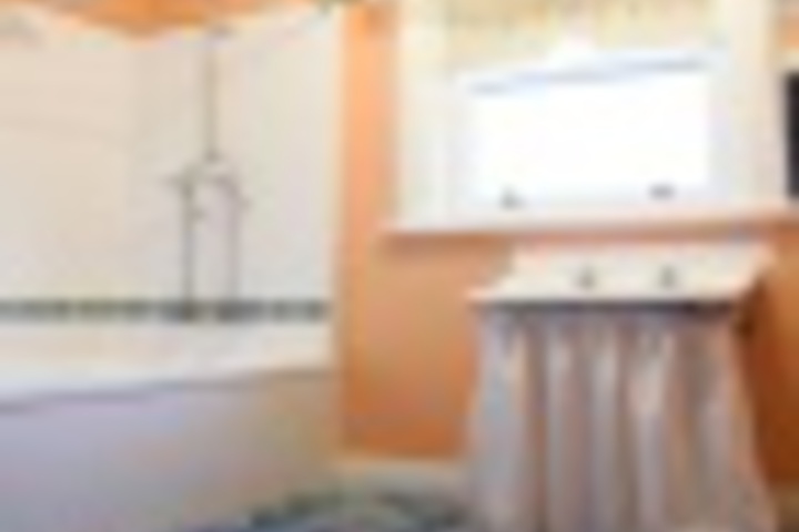 Room 63 of 360