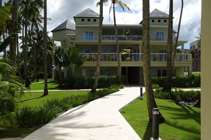 Hotel 67 of 71