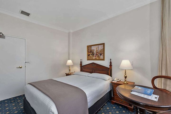 Room 50 of 79