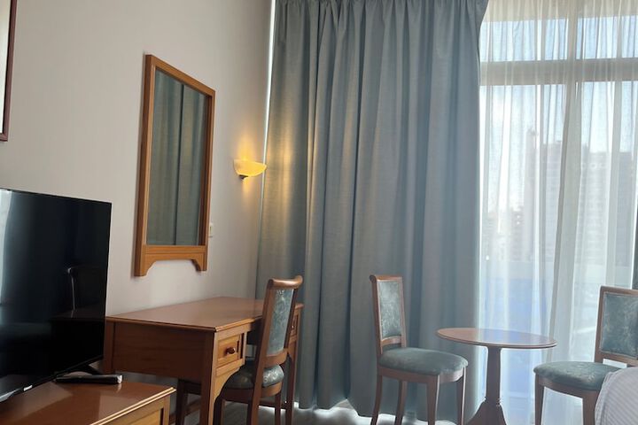 Room 34 of 88