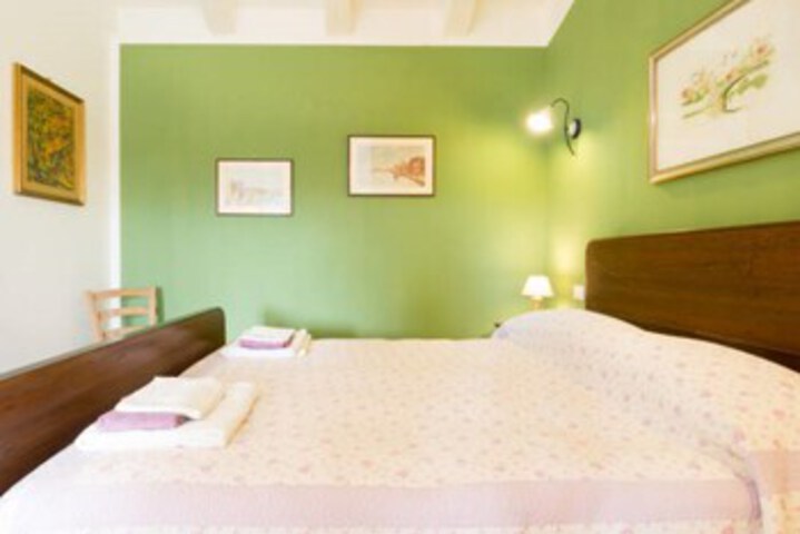Room 41 of 44