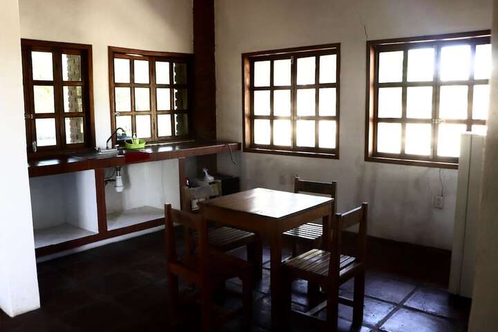 Room 6 of 34