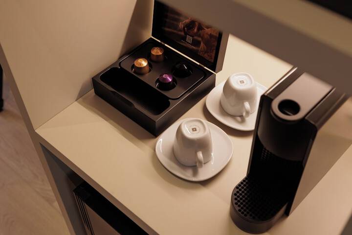 Breakfast/Coffee Service 47 of 76