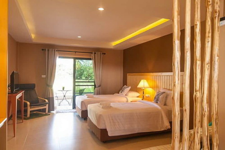 Room 12 of 45