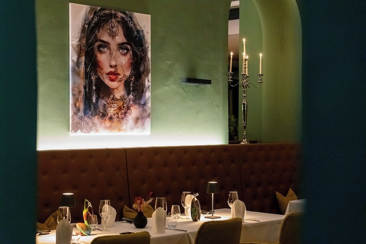Dining 94 of 120