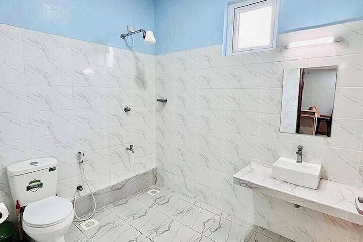 Room 14 of 29