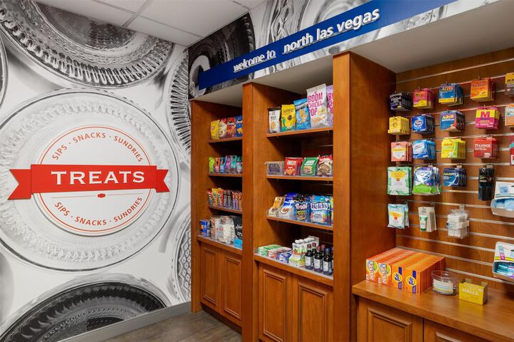 Snack bar