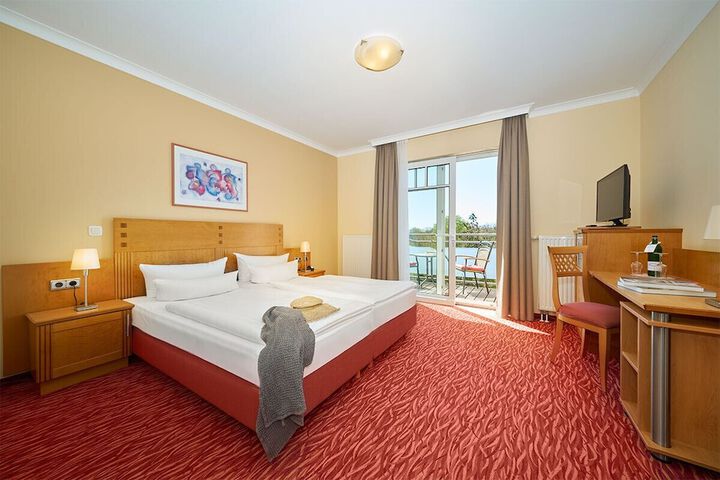 Room 4 of 39