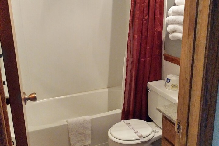 Room 74 of 104